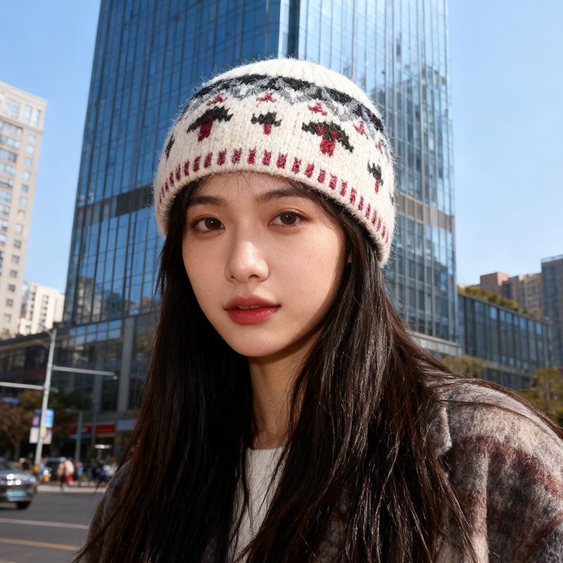 New Women Men Knitted Beanie Floral Hats Winter Vintage Fashion Commute Headwear Warm Soft Cozy Cold Weather Knit Cap Casual