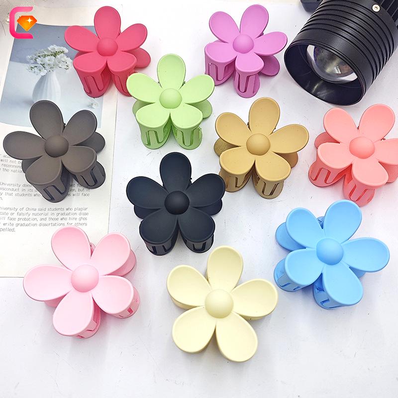 Frosted Flower Claw Hair Clip - Five-Petal Sunflower Updo Accessory