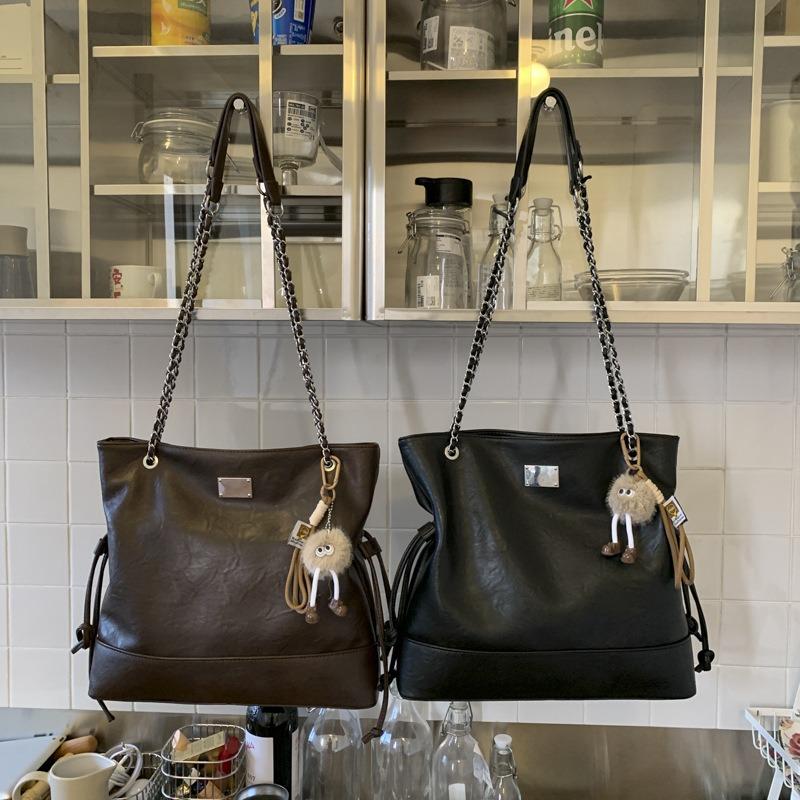 Autumn and Winter New Large-capacity Retro Tote Bag Fashionable Versatile Chain Shoulder Bag Simple Casual Messenger Bag