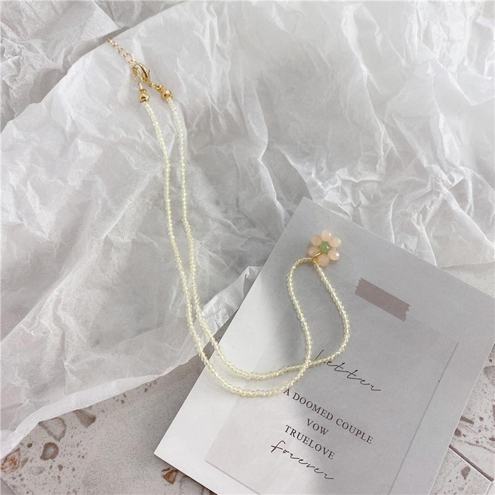 Cute Korean Jewelry Acrylic Party Women Beaded Daisy Chocker Necklace
