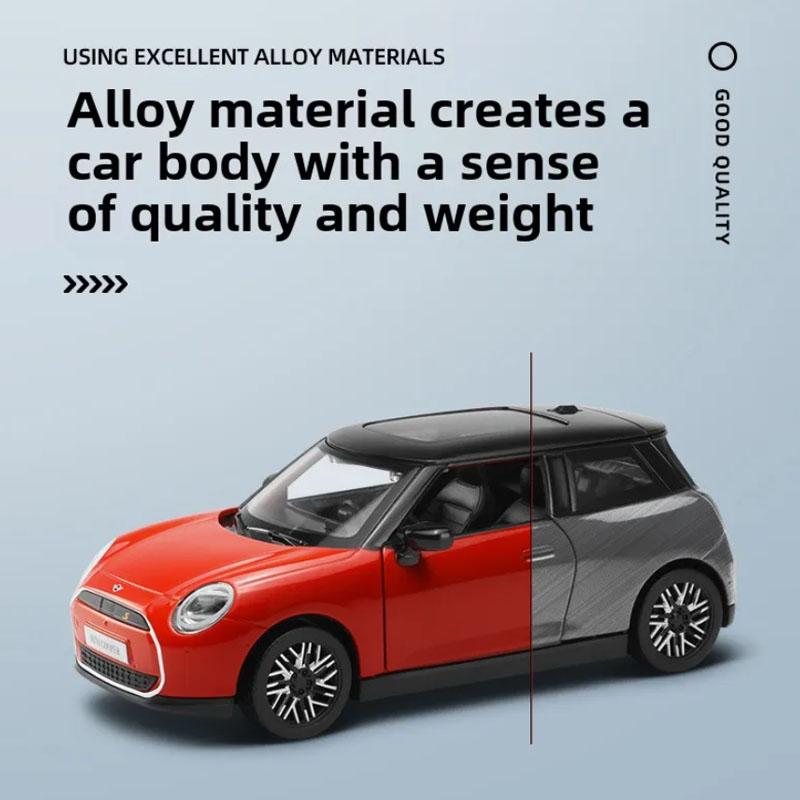 CCA Diecast 1/28 BMW Mini Cooper Alloy Car Model Sound Light Children Boy Diecast Toy Vehicle Collection Miniature Voiture