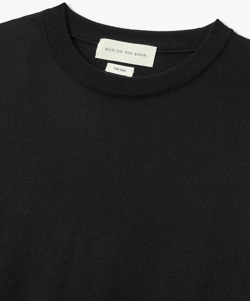 MAN ON THE BOON Four Seasons Crewneck Sweater_Black 4716113005