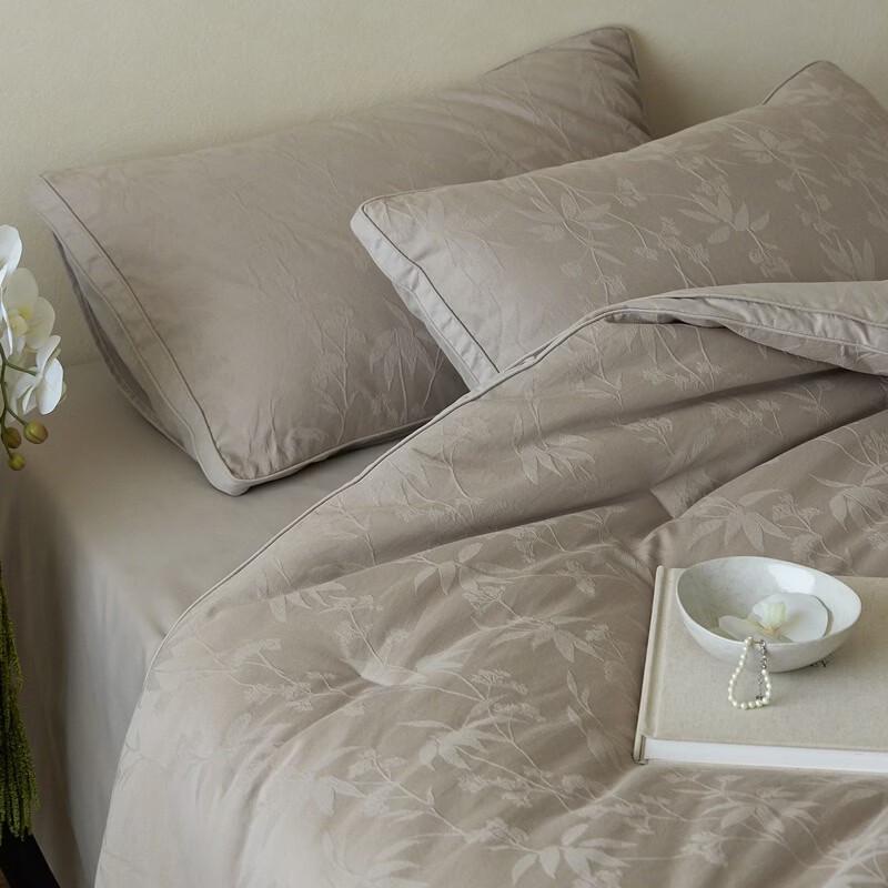 Yalu All-Cotton Four Seasons Duvet