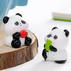 2 Stück Mini-Panda-Figuren Niedliche Harz-Panda-Statuen DIY Miniatur-Panda-Kuchenaufsätze für Feengarten Mikro-Moos-Landschaft Büro Heim Schreibtisch Dekoration