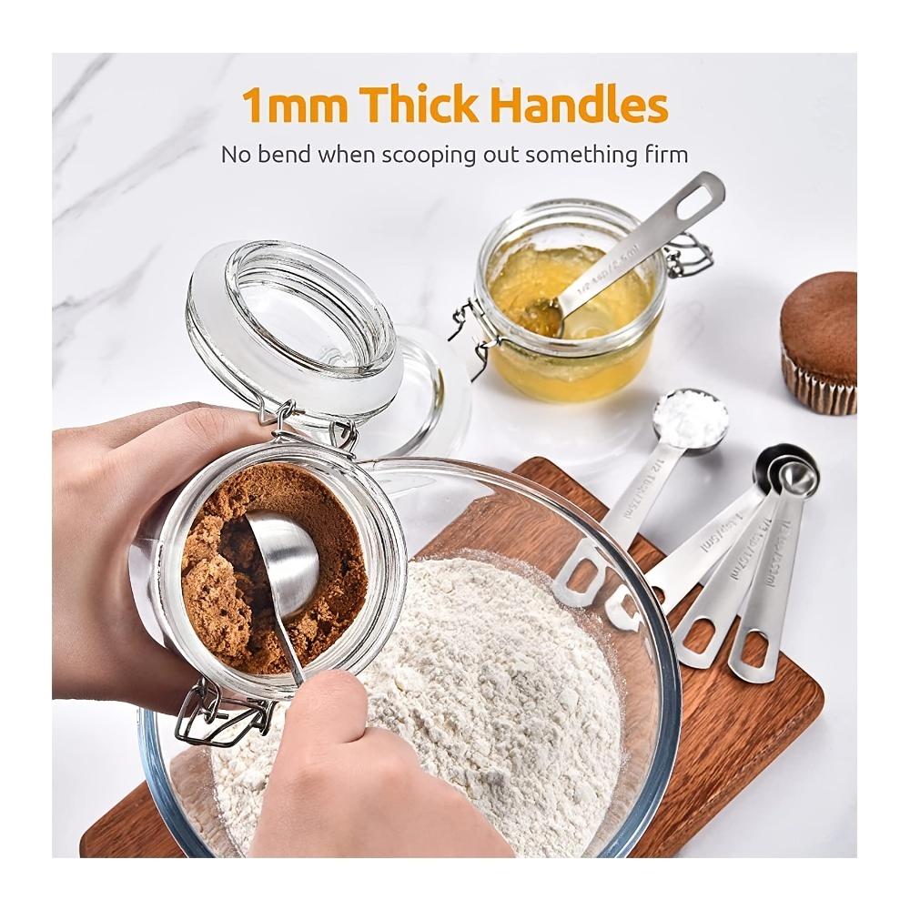 Stainless Steel Measuring Spoon Set, Including American and Metric Measuring Spoons, for Measuring Dryness and Liquid Compositio