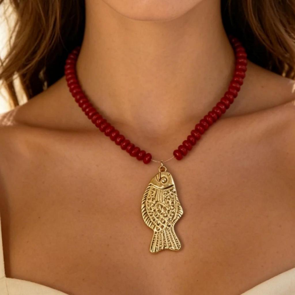 ZA Böhmische Perlenkette mit kleinem Fisch-Anhänger - Einzigartige Nischen-Schlüsselbein-Kette für Frauen