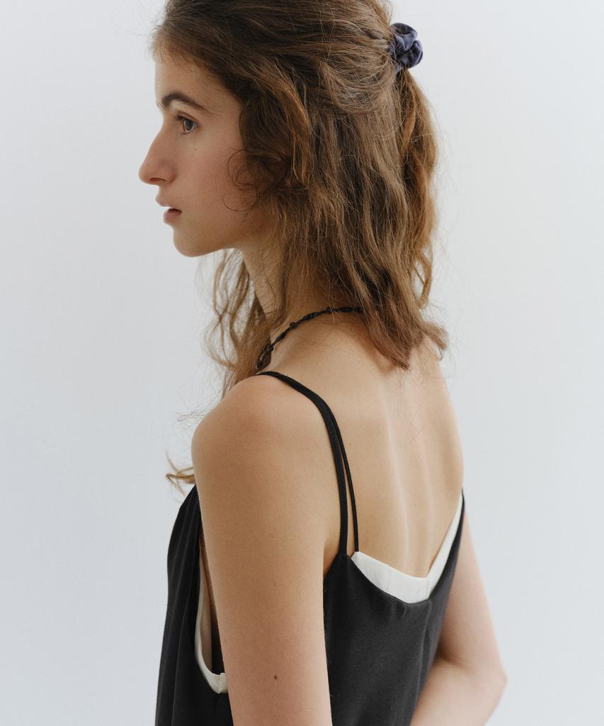 Yulago Layer Sleeveless Shirring Dress