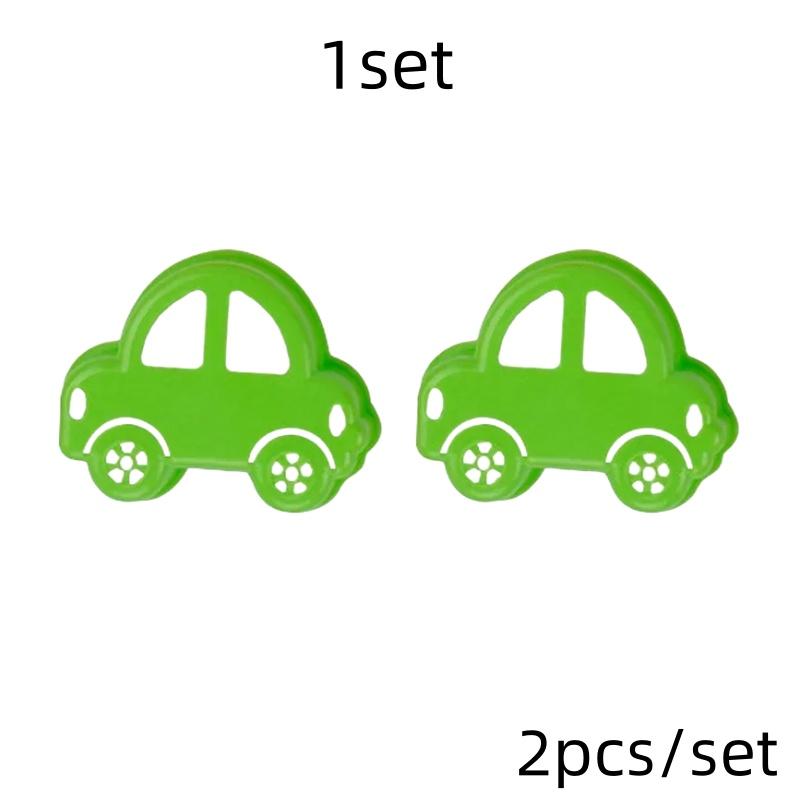 2pcs Sandwich Mould Bear Cat Rabbit Car Shaped Bread Mold Cake Biscuit Embossing Device Crust Cookie Cutter Baking Pastry Tools