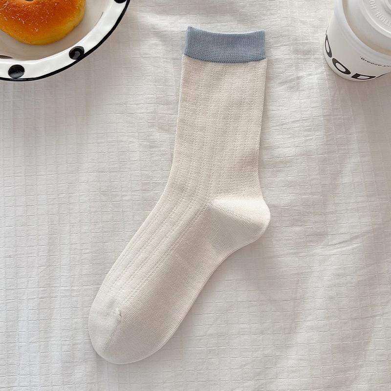 Women's Spring and Summer Thin Mesh Matching Color Boneless Sports Tube Socks