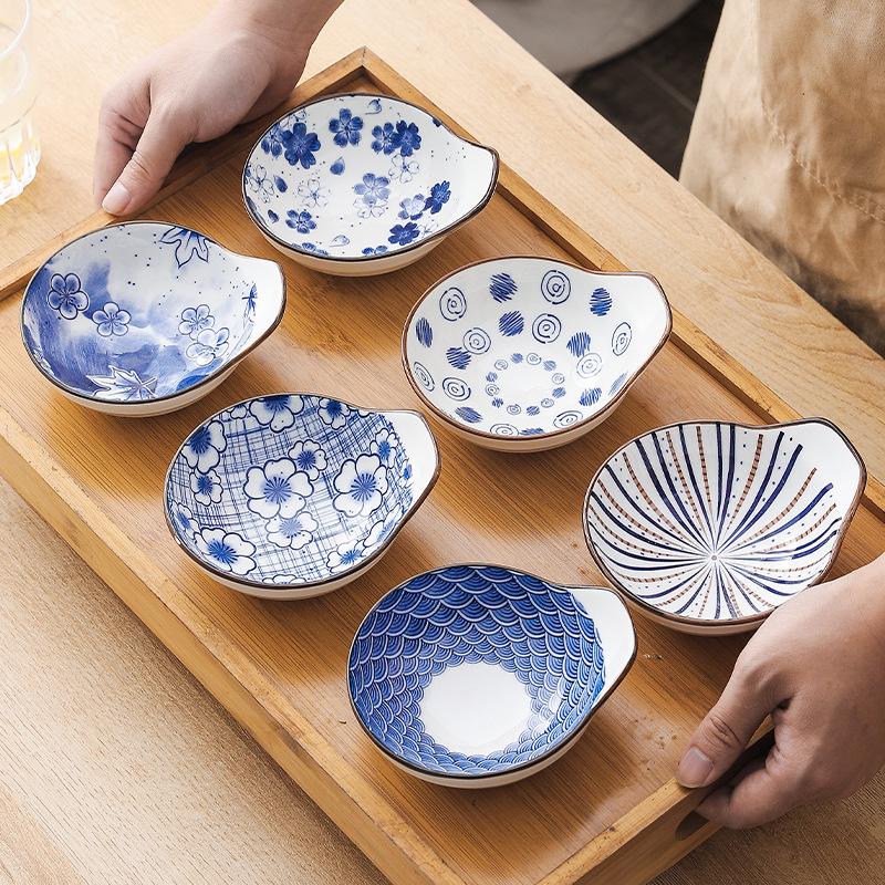 Japanese Ceramic Dish Seasoning Bowls, Heat-resistant Underglaze Colored Cute Bowl Dish, Creative Kitchen Utensils Dipping Dish