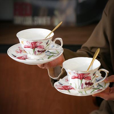 Exquisite Kaffeetasse mit Untertasse im europäischen Stil, hochwertige Keramiktasse mit Phnom Penh, leichter Luxus für den Haushalt, Teetasse für den Nachmittagstee