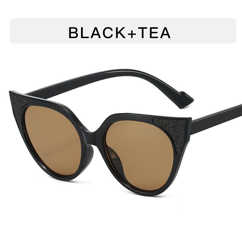 Cat Eye Shape Sunglasses Woman New Stylish UV Protection Women Sun Glasses Holiday Travelling Women Sunglasses