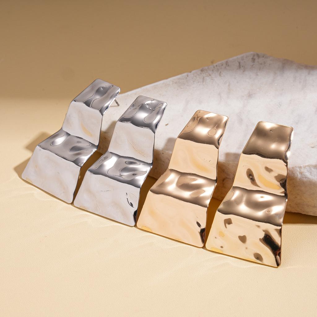 Metallic glossy pleated square silver needle stud earrings fashionable exaggerated earrings