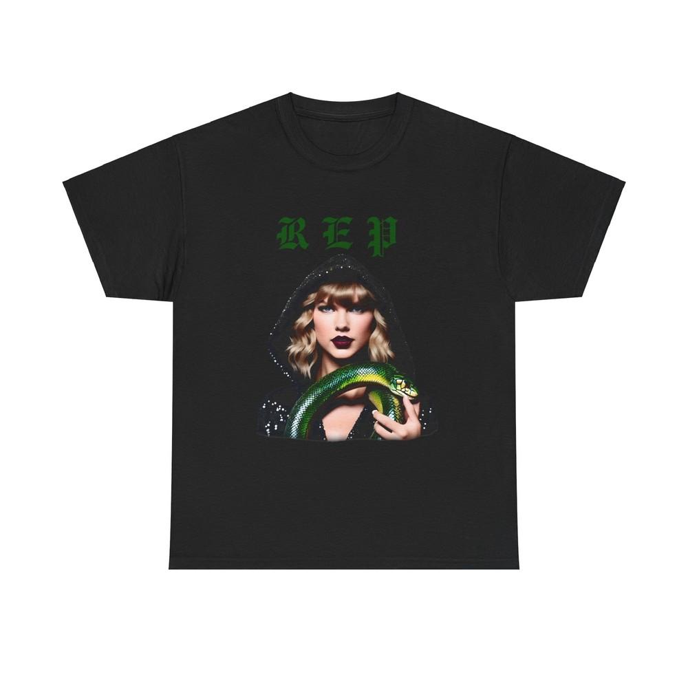 Unisex cotton T-shirt for Swifties , in 8 colors , unique design Unisex T-Shirt