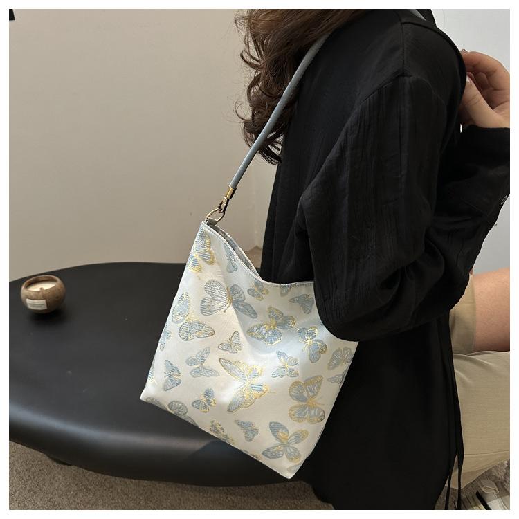 New Chinese Style Silk Bucket Bag Women Fashionable Woven Shoulder Purse Soft Underarm Handbag