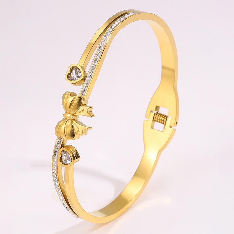 Fashionable Ladies Bow Love Jewelry Open Bracelet