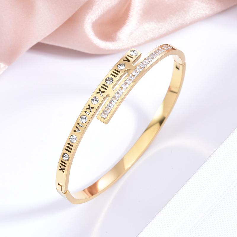 2026 Fashion Bracelet Gold-plated Roman Character Bracelet Women's Zircon Misplaced Buckle Does Not Fade Jewelry