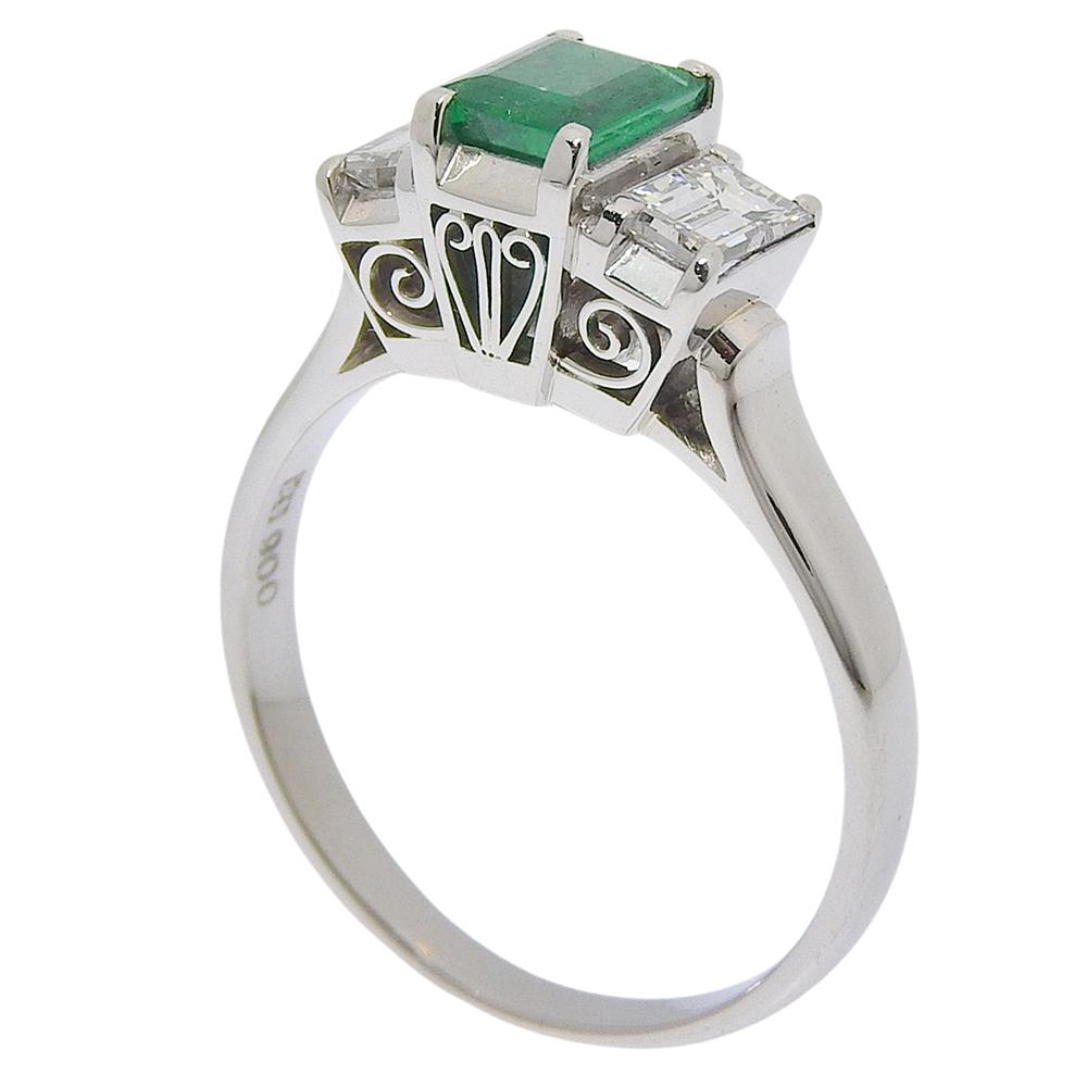 Ring Pt900Platinum/Emerald/diamond #6.0(US Size) 4.8g unisex Used