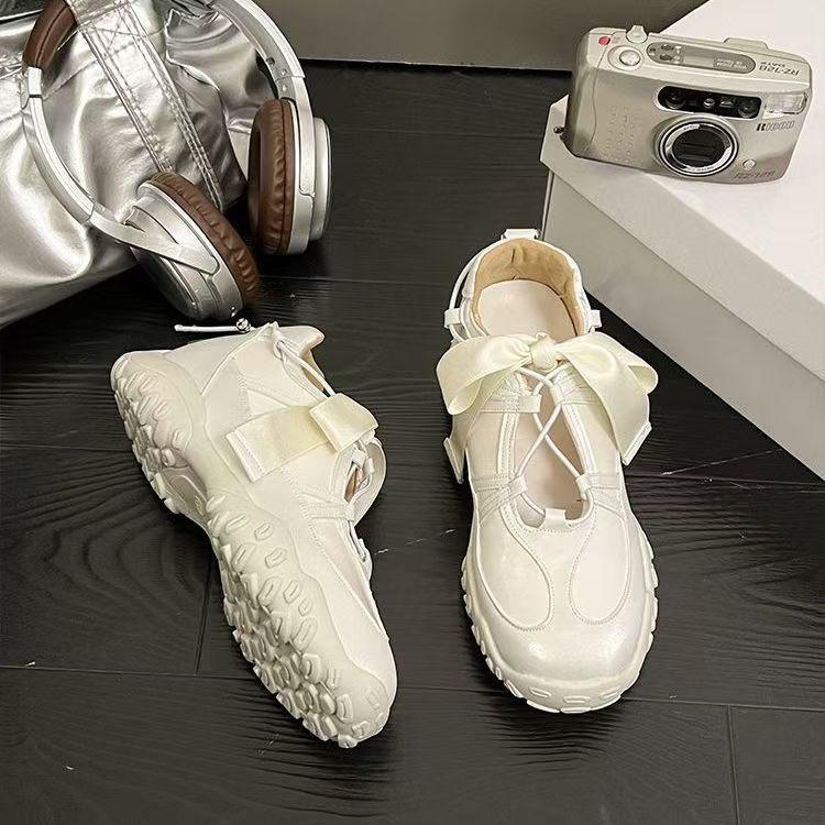 Kleine Mary Jane Schuhe mit dicker Sohle Damen 2025 neuer Sommer vielseitig lässig moralische Trainingsschuhe weichsohlige Ballerinas