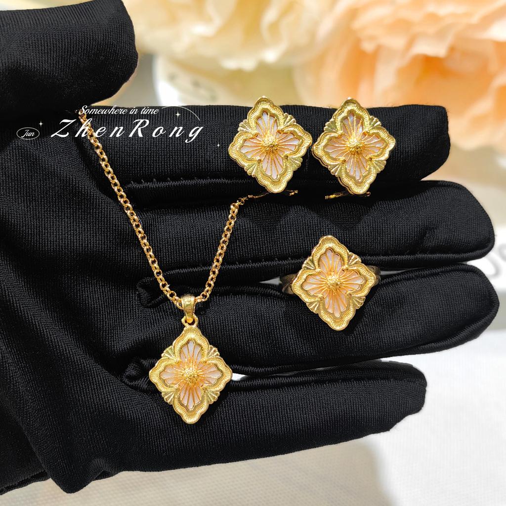 Italian Brushed Craft Retro Court Style Pink Fritillary Set Four-Leaf Clover Bracelet Pink Shell Necklace Ring Ear