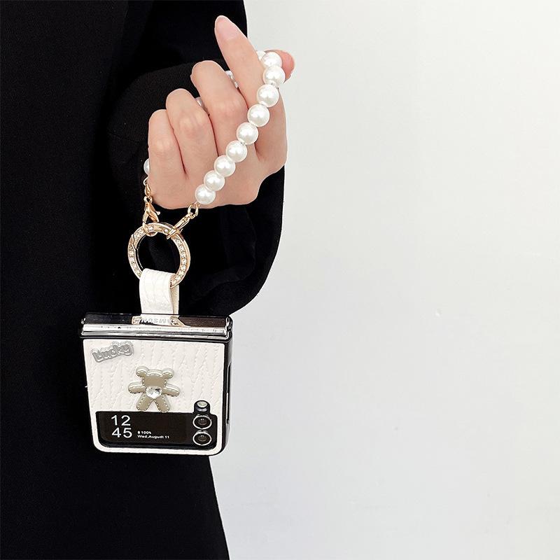 Xiaoxiang Feng Rhinestone Bear Phone Case for Samsung Zflip5 Flip Folding XFLIP Portable Pearl