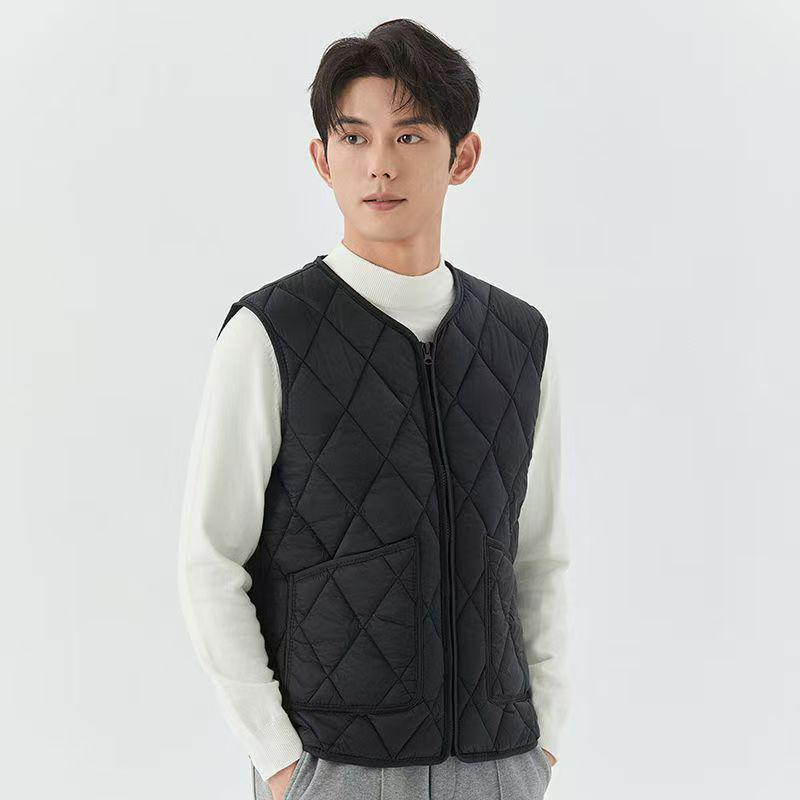

Men s Lightweight Down Vest, Warm Sleeveless Jacket, Plus Size Winter Outerwear M (90-110 lbs)