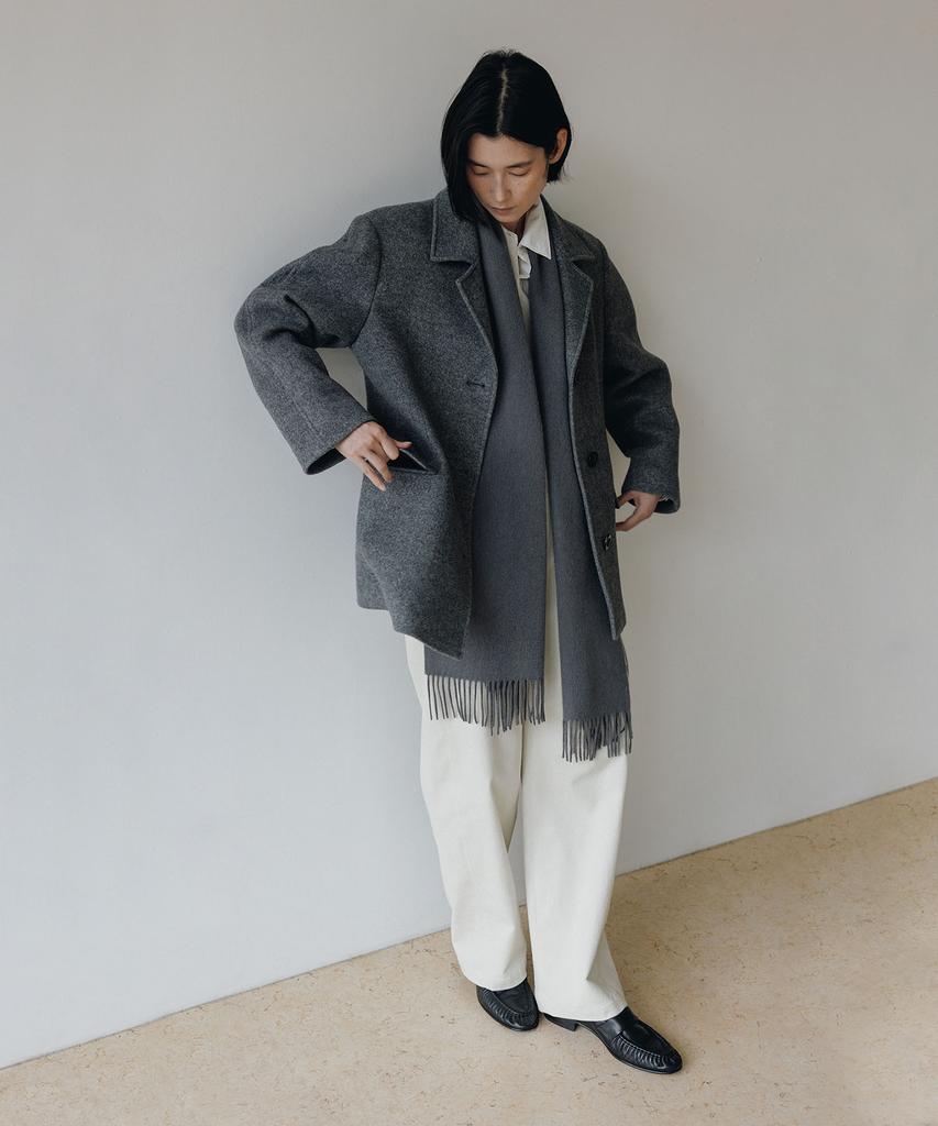 Beullaengkeulumumeon Smooth Corduroy Pants_Ivory