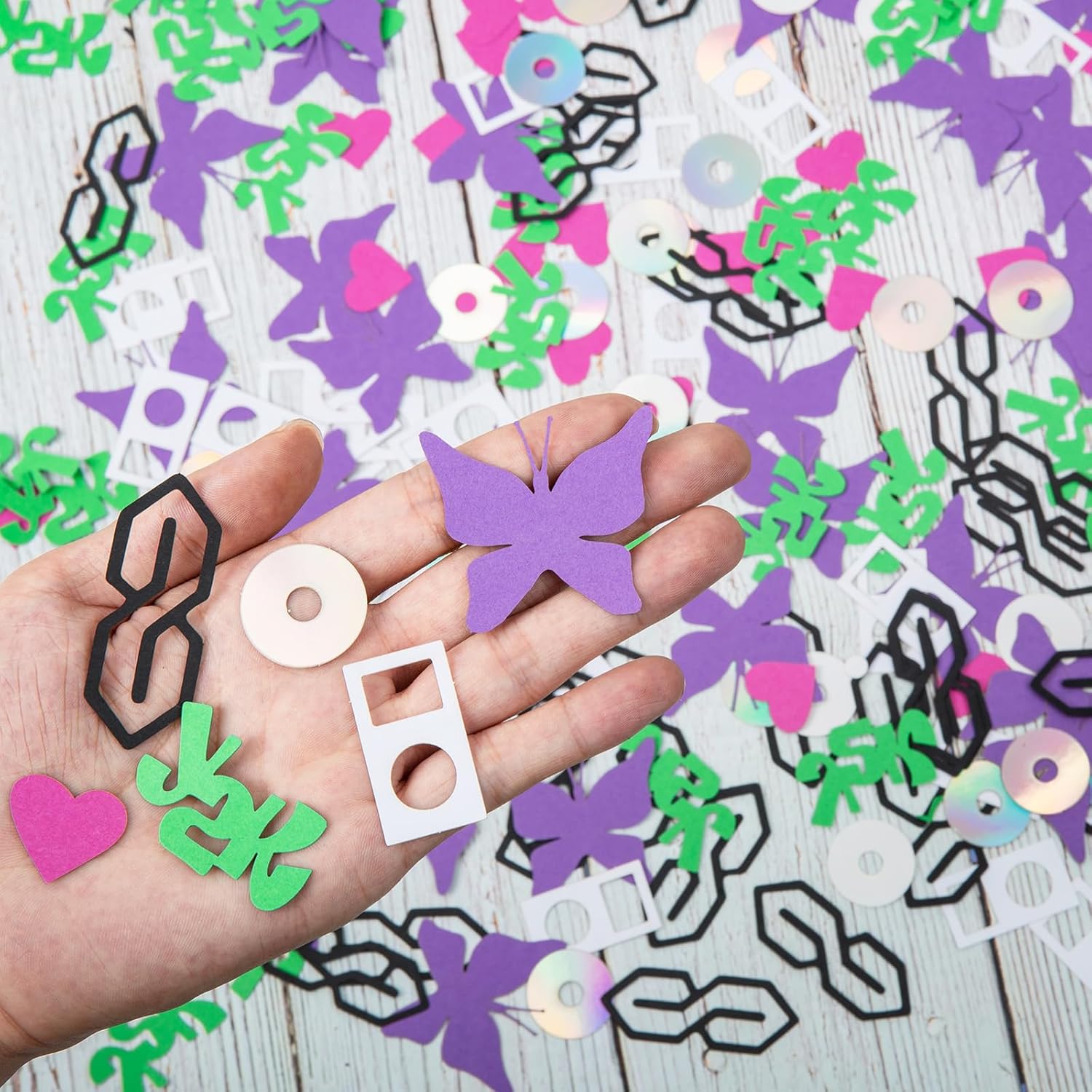 200 Pcs Y2K Party Confetti - Y2K Bachelorette Party Decorations - 2000s Theme - 90s Party Decorations - Y2K Party favors - Table Decor - 90s Cd Paper