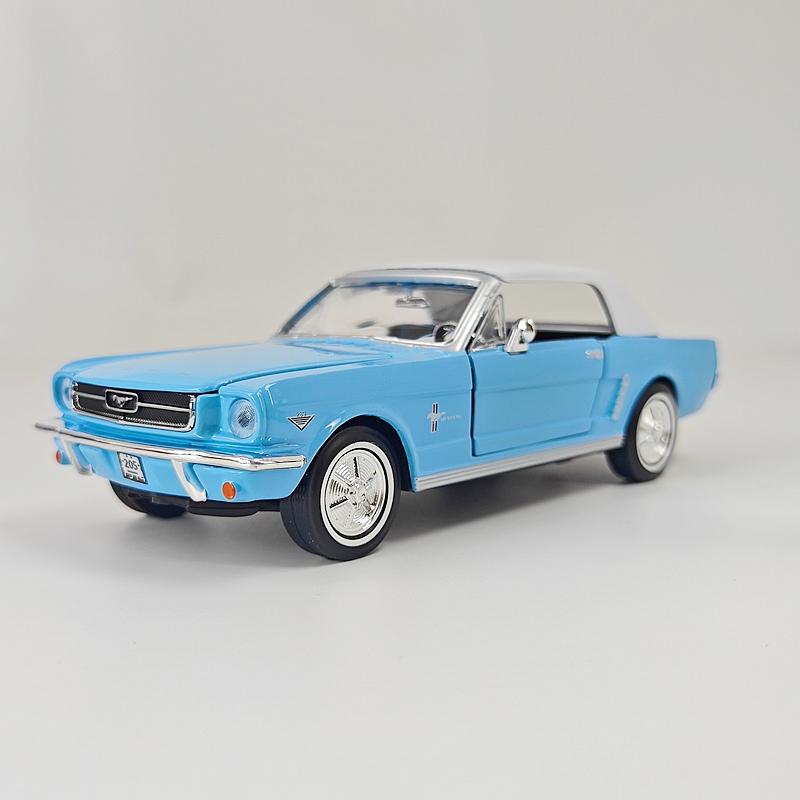 1:24 simulation Ford Mustang alloy car model, doors and hood can be opened, static ornaments for collecting gifts