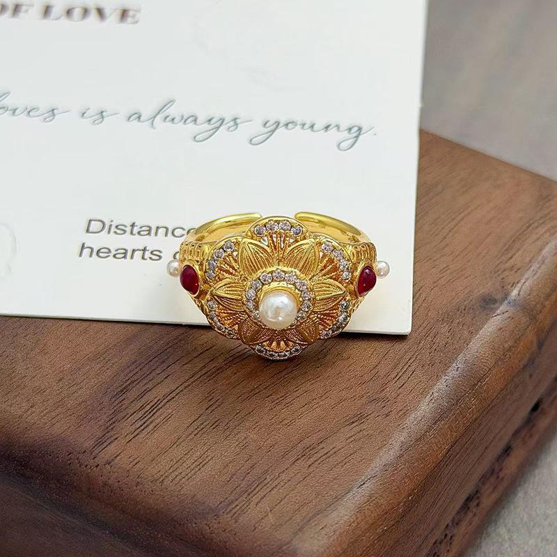 Flowers Like Brocade Medieval Vintage Court Style Light Luxury Temperament Zir*****Pen Ring Niche Design Ring