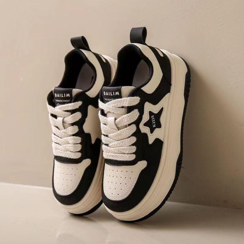 Superheta vita damsneakers 2025: Koreansk stil, tjock sula, mångsidiga fritidsskor för vår och höst