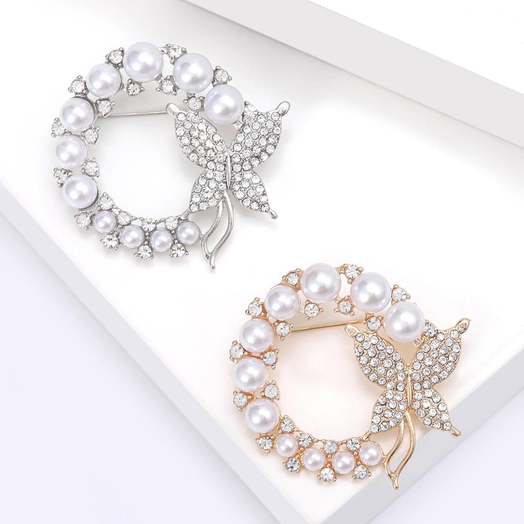 Stylish Pearl Bow Brooches for Women Unisex Rhinestone Round Pins Friend Event Party New Gifts Jewelry Decoration Accessories