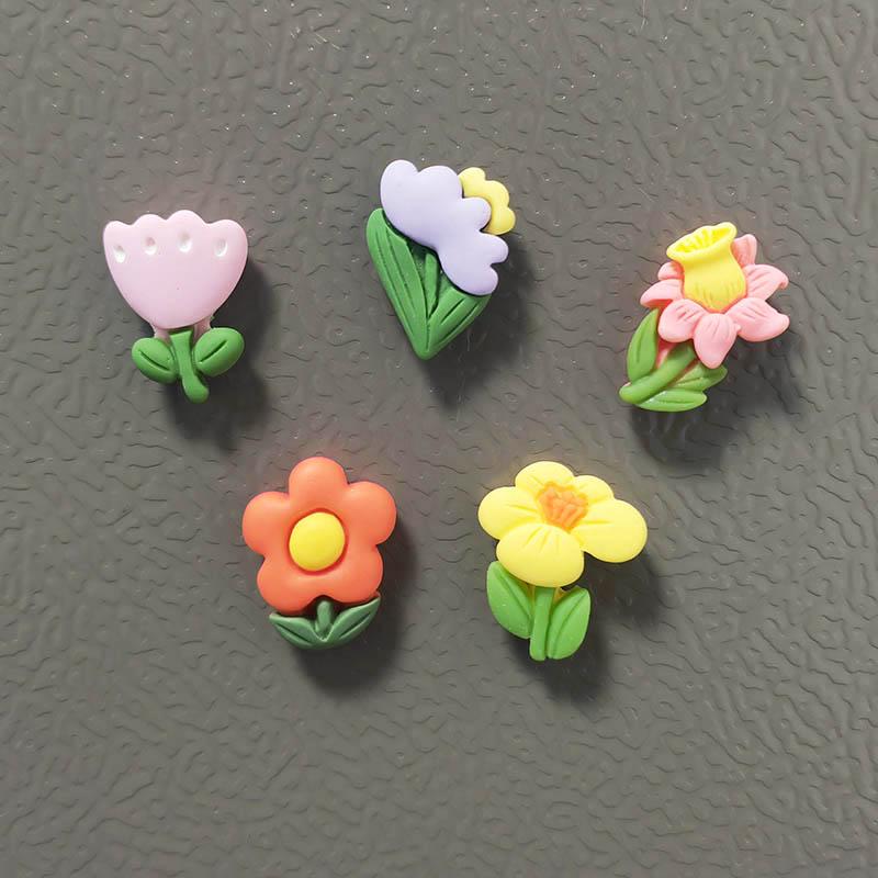 

5 шт. Маленький милый магнит на холодильник в виде цветка для украшения дома, офиса, магнитные цветочные украшения, декор