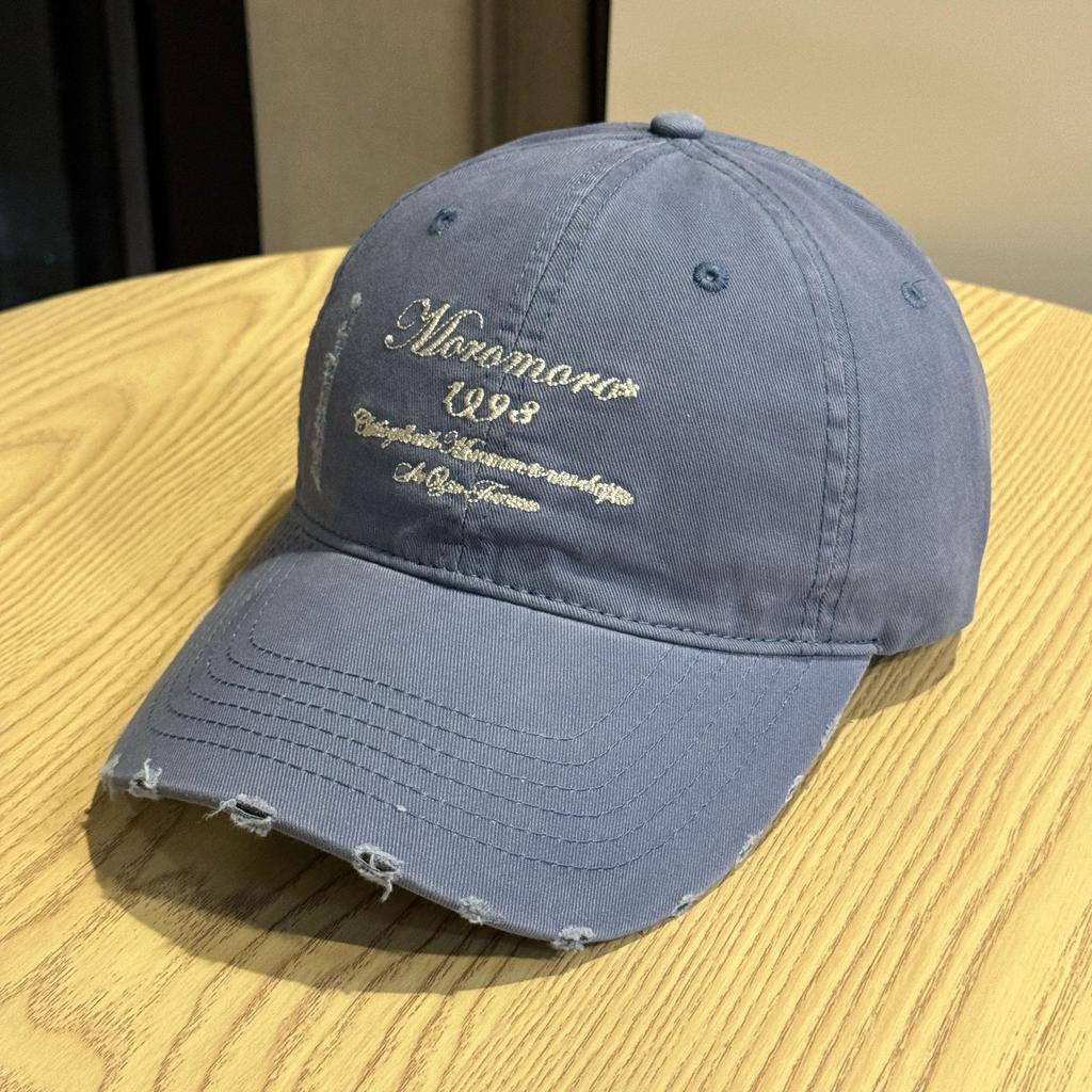 New Letter Hole Baseball Cap Youth Fashion Street Youth Curved Brim Hat Korean Style Fashionable Face Small Peaked Cap