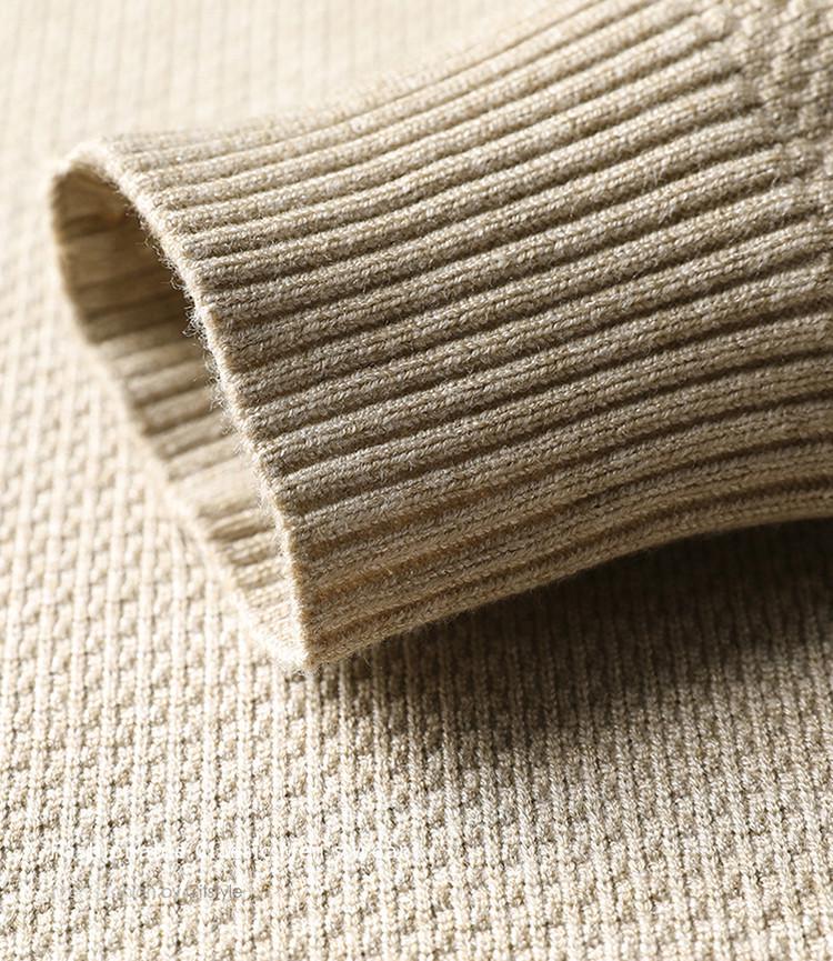 Men's Thickened Knitwear: Casual Round Neck Sweater for Autumn/Winter - Warm, Versatile Layer