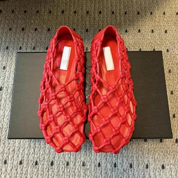 Sheepskin version~ niche design mesh woven hollow breathable fish net flat single shoes women's summer sandals pig cage shoes