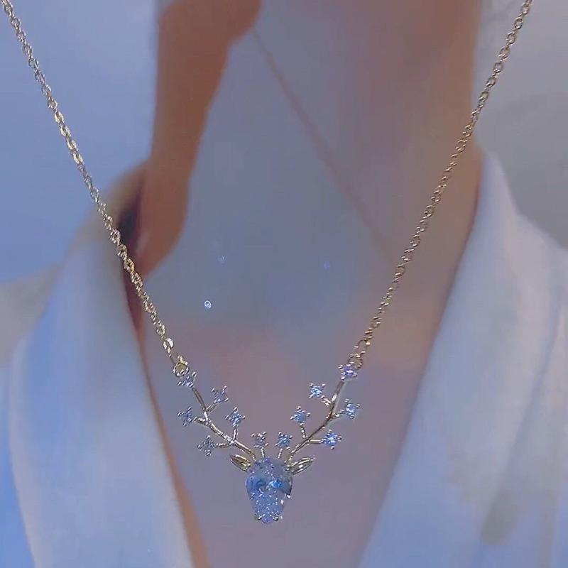 Yilu Has Your Necklace, Female Collarbone Chain, Simple and Sexy Necklace, New Model.