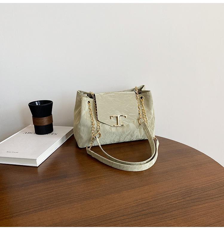 2025 Trendy Korean Chain Shoulder Handbags - Stylish Commute Crossbody Women s Bags One Size зелёный 1436₽