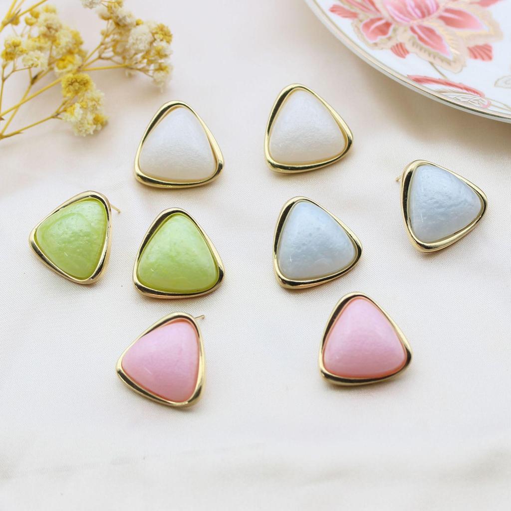 Korean Style Candy Color Resin Oval Stud Earrings - Sweet, Simple, Versatile, Fairy Fresh Design