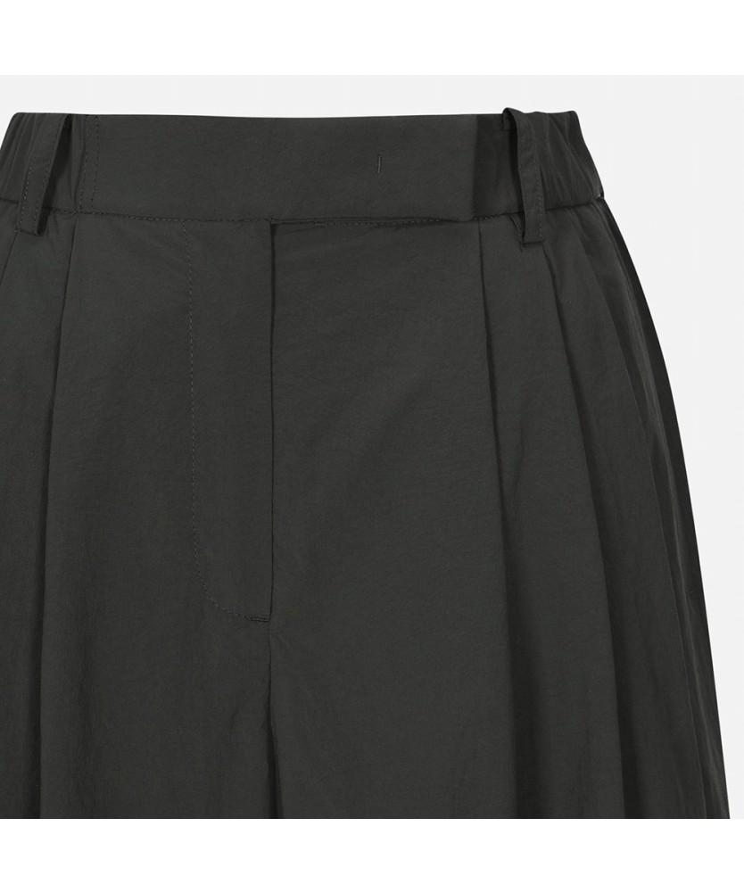 THURSDAY ISLAND Tuck Detail Wide Pants_T264Mpt934W