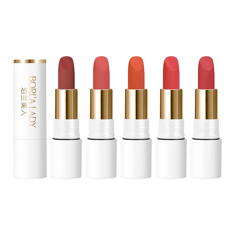 Lehká matná rtěnka odolná proti otiskům pro studenty, bělící a dlouhotrvající