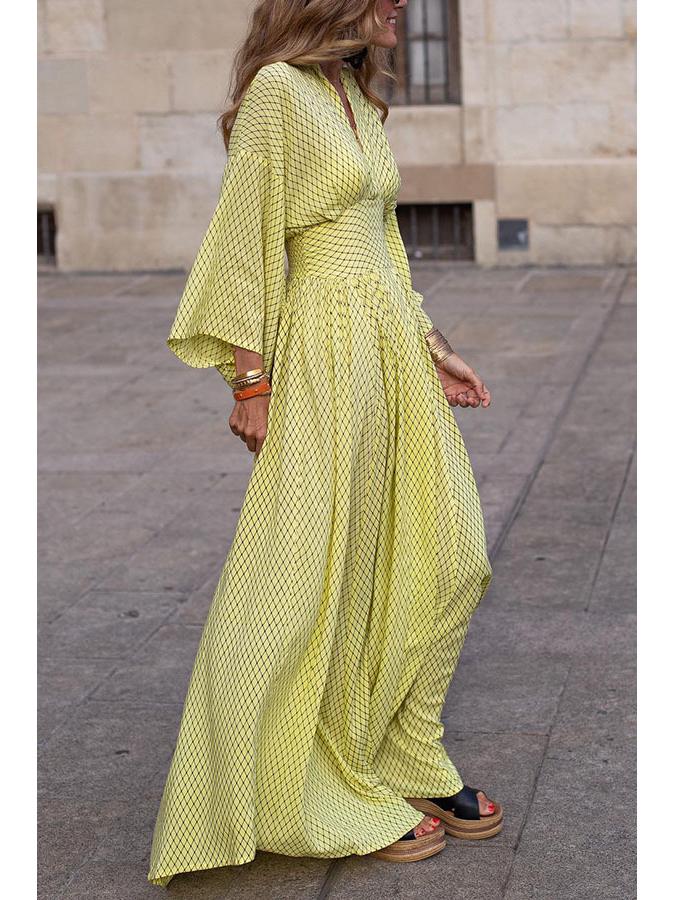 2026 Women's Spring/Summer V-Neck Long Sleeve Loose Dress with Cinched Waist and Wide Hem