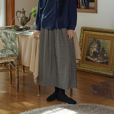 Sukně, kalhoty a další – Sukně