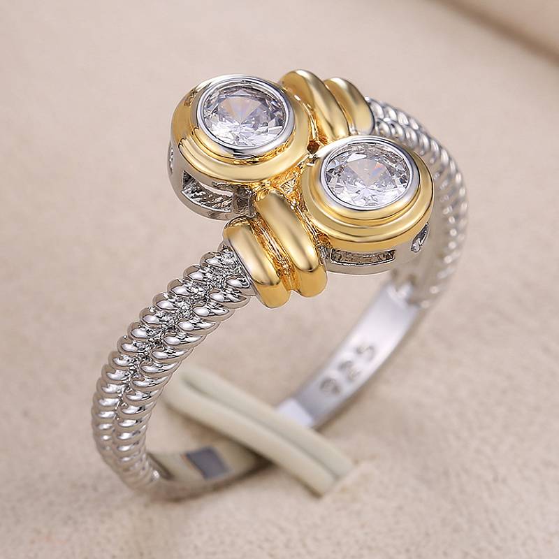 Huitan Cord Unique Design Women Ring Personality Party Fashion Accessories Inlaid Brilliant CZ Delicate Daily Chic Lady Zircon