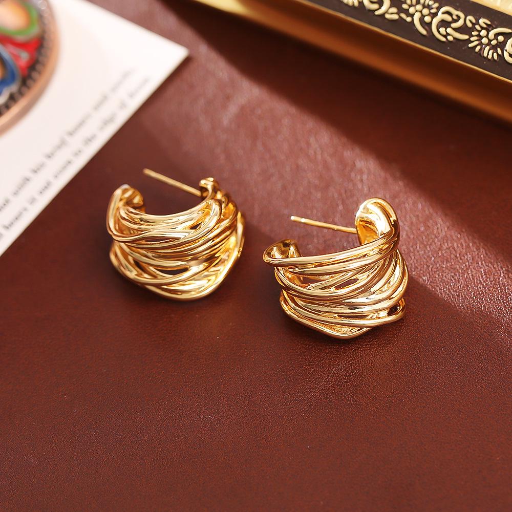 Trendy European & American Cross-Circle Earrings: High-End, Multi-Layer, Minimalist Fashion Jewelry.