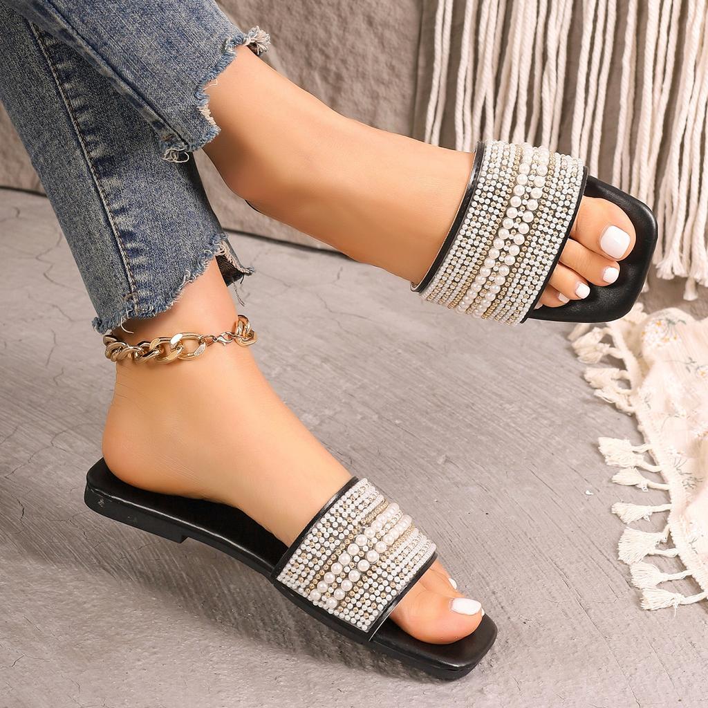 Flat Bottom Large Size Beaded One-Word Slippers Women's Head Rhinestone Lightweight Beach Cool Slippers Slippers