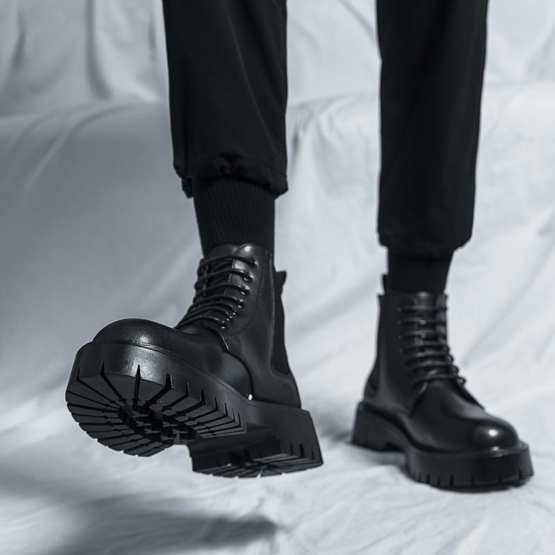 Stivali da Uomo Nuove Scarpe in Pelle a Punta Larga Autunno e Inverno Allacciatura Alta Suola Spessa Durevoli Europei Neri Taglie 38-44 Scarpe da Uomo