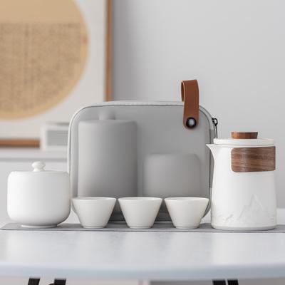 Nádobí na nápoje – Kávové a čajové súpravy