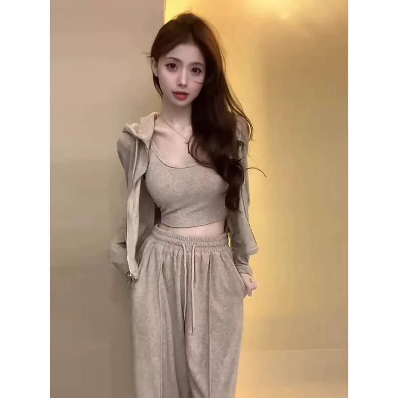 

Women s Early Autumn 2025 Casual Fashion Three-Piece Set: Camisole, Hoodie, and Pants Small хаки