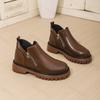 Herbst Damen Stiefeletten Neu 2026 Retro Britische Plateau Kurzstiefel Mode Retro PU Leder Outdoor Rutschfeste Schuhe Botas Mujer